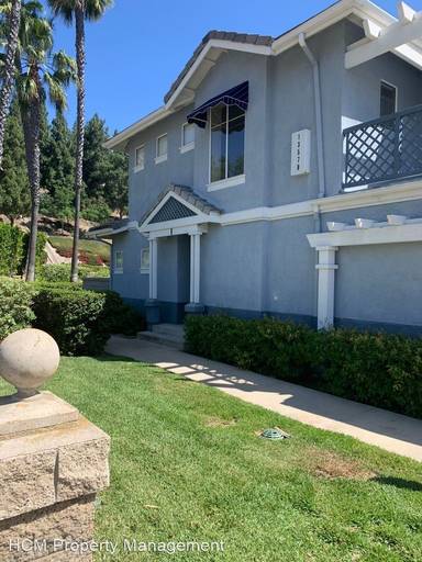 Main picture of 1 Coronado Cay Ln