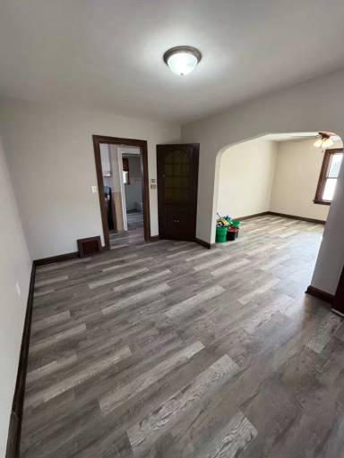 Main picture of 2413 17th St