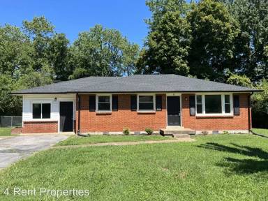 Main picture of 40 Lealand Dr