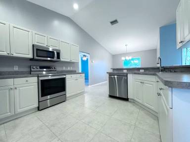 Main picture of 824 Unger Ave