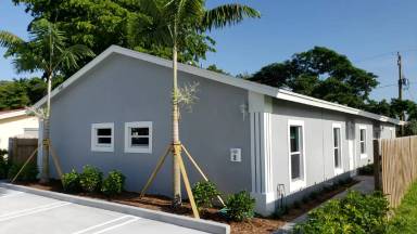 Main picture of 205 NW 12th St