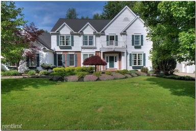 Main picture of 2764 Broadmore Ln