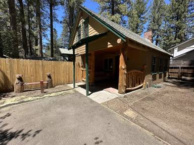 Main picture of 2539 Knox Ave