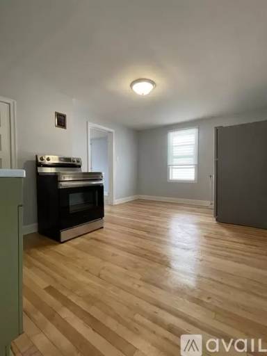 Main picture of 218 4th St N