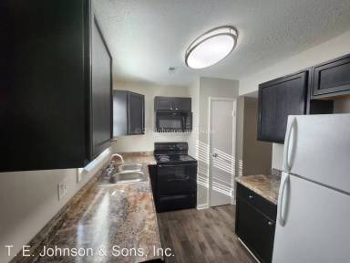 Main picture of Reynolds Townhomes