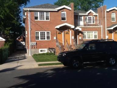 Main picture of 12011 198th St