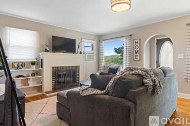 Main picture of 4016 Canyon Lake Dr