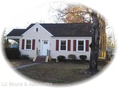 Main picture of 20 Ferguson Ln