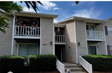 Main picture of 5651 Hornaday Rd
