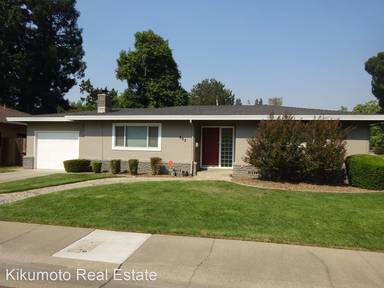 Main picture of 823 Royal Garden Ave