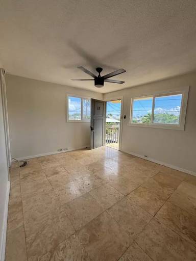 Main picture of 1246 Lower Main St