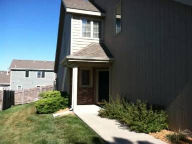Main picture of 2703 Larkspur Ct