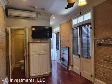 Main picture of 624 N Rampart St