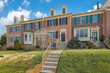 Main picture of 923 Hidden Moss Dr