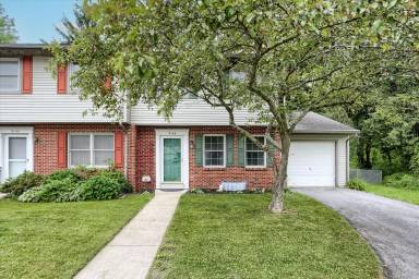 Main picture of 9148 Joyce Ln