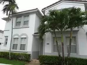 Main picture of Villas At Nautica