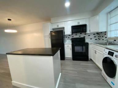 Main picture of 1250 S Denning Dr