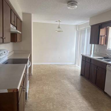 Main picture of 718 Timber Ridge Trl