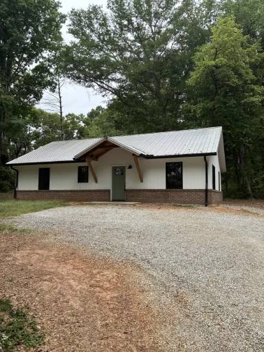 Main picture of 267 Sterling Dr