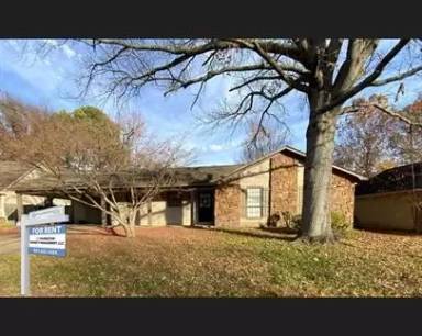 Main picture of 4498 Grinstead Cv