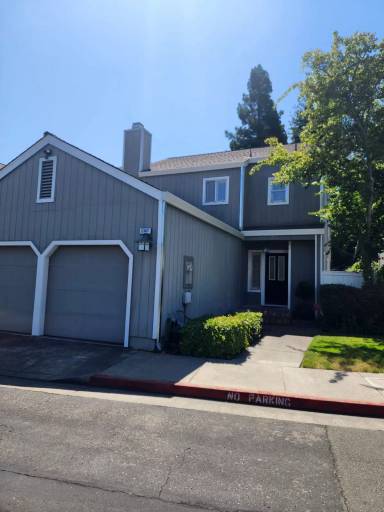 Main picture of 2387 Morningside Cir