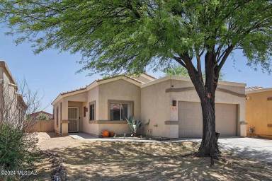 Main picture of 14461 S Camino Rio Abajo