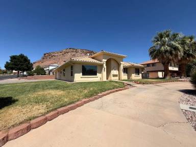 Main picture of 3182 S Bloomington Dr W