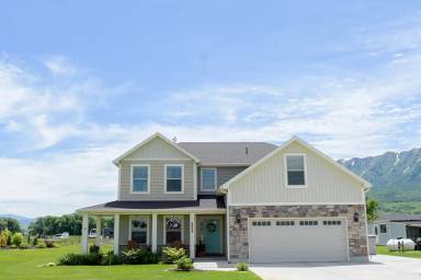 Main picture of 5554 W 675 S