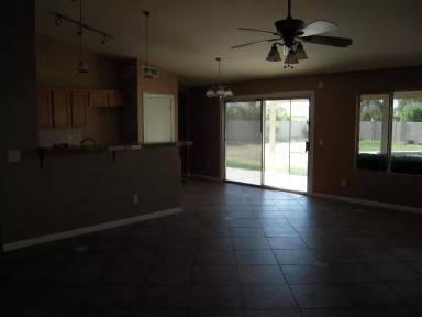 Main picture of 6846 S 19th St