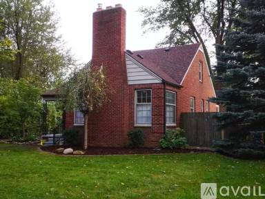 Main picture of 1833 Hawthorne Rd