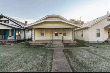 Main picture of 1647 N Belleview Pl