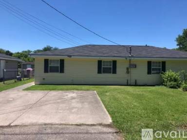 Main picture of 1201 W 1st St