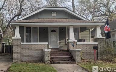 Main picture of 418 W Forest St