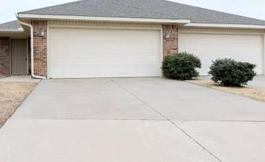 Main picture of 4701 SE 77th St