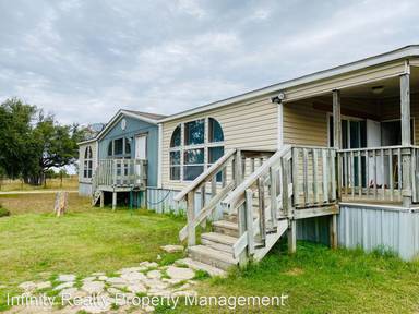 Main picture of 5915 County Road 456