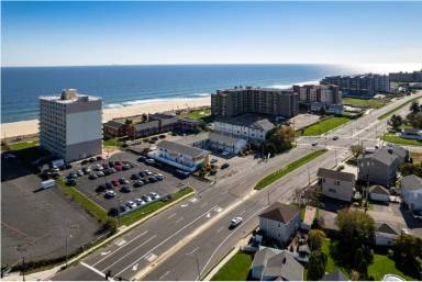 Main picture of 333 Ocean Blvd