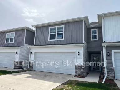 Main picture of 2564 SE Morningdew Dr