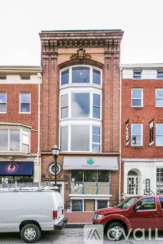 Main picture of 411 N Charles St