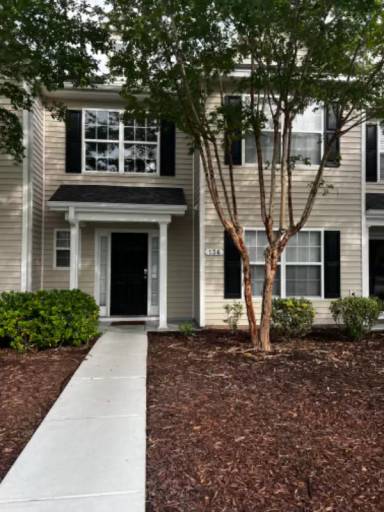 Main picture of 136 Madrid Dr