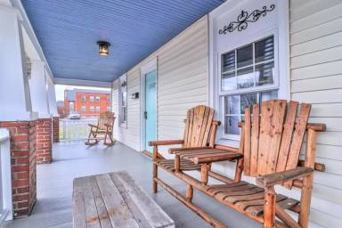 Main picture of 2337 Fine Ave