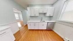 Main picture of 3960 Washington St