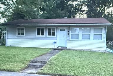 Main picture of 1595 Elaine St