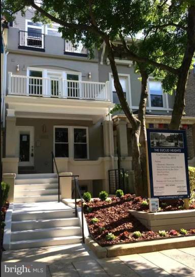 Main picture of 1422 Euclid St NW