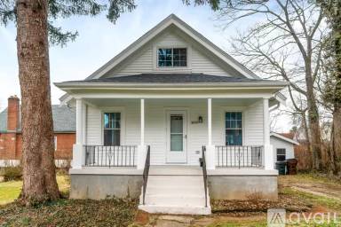 Main picture of 4053 Grove Ave