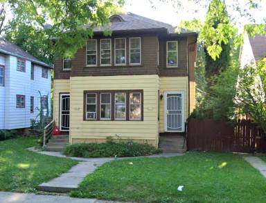 Main picture of 3323 N 44th St