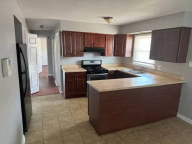 Main picture of 339 Yates Ave