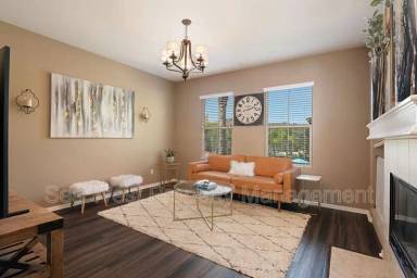 Main picture of 2445 Longstaff Ct