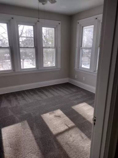 Main picture of 3307 Elizabeth St