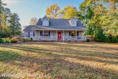 Main picture of 4614 Masonboro Loop Rd