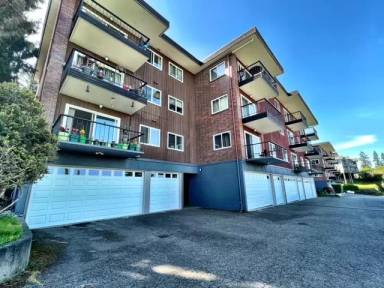Main picture of Hillcrest Apartments